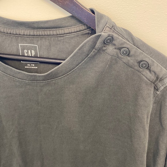 GAP | Long Sleeve Shirt - Size XL - Picture 1 of 4